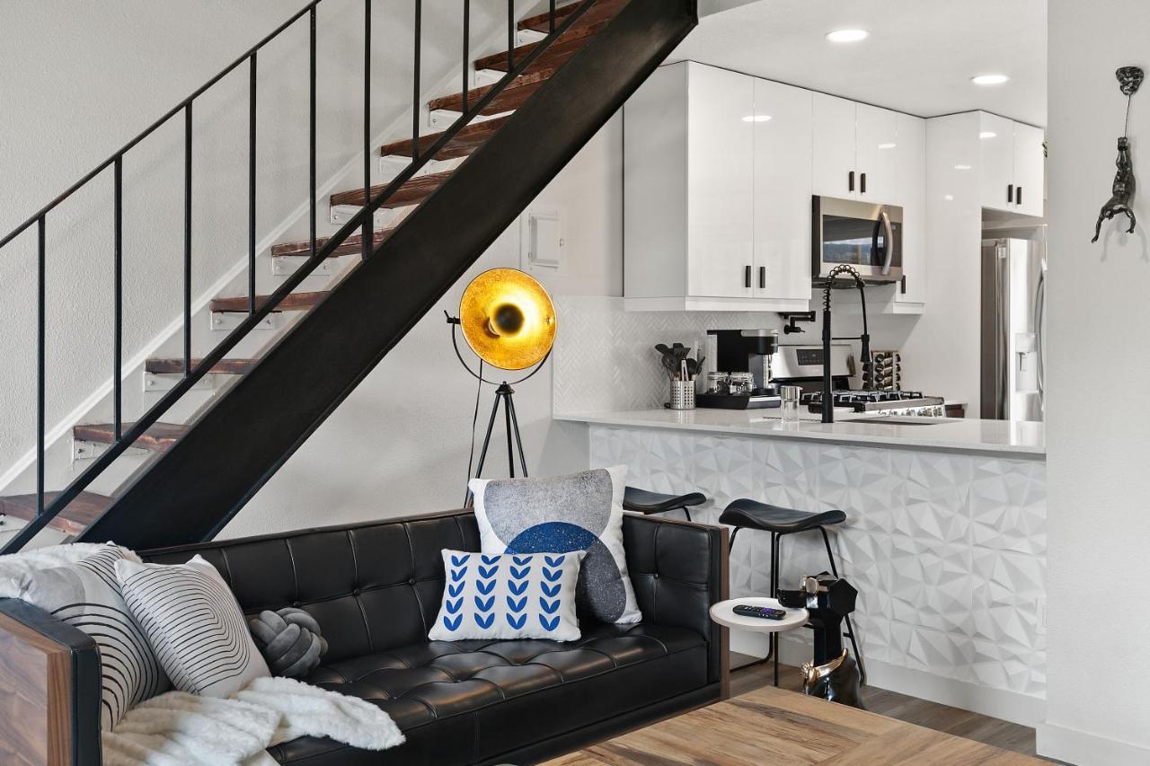 Apartament Contemporary Couples Getaway Near Austin Favorites - Loft 21 Zewnętrze zdjęcie
