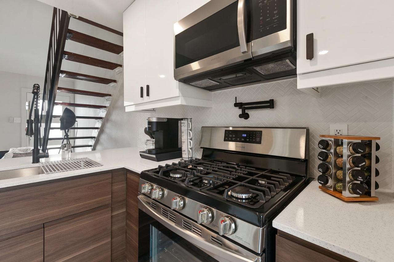 Apartament Contemporary Couples Getaway Near Austin Favorites - Loft 21 Zewnętrze zdjęcie